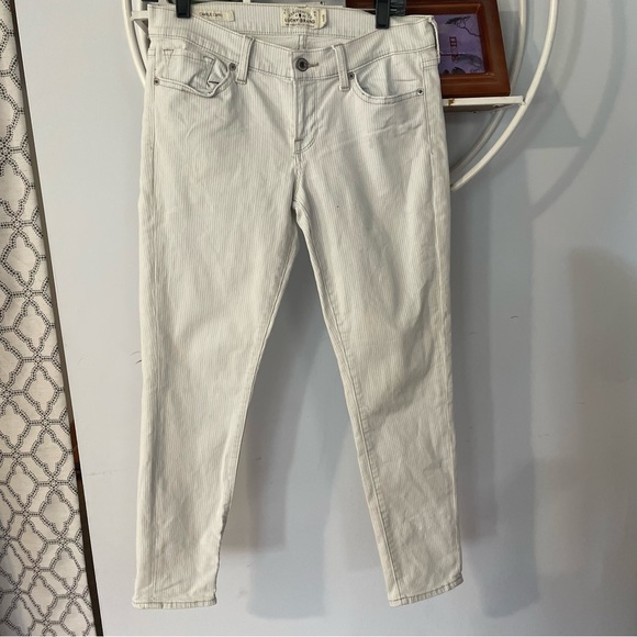 Lucky Brand Pants - Lucky Brand Women's 6 Charlie Capri 28 Pinstripe Nautical Sailor Pants